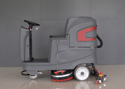 駕駛式洗地機 駕駛式洗地機
